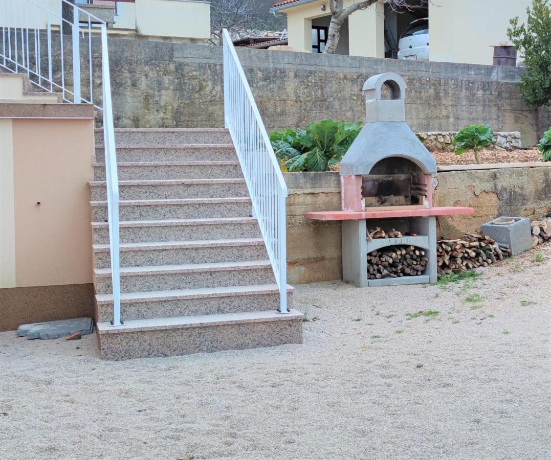 Apartment Laurus Salatić エクステリア 写真